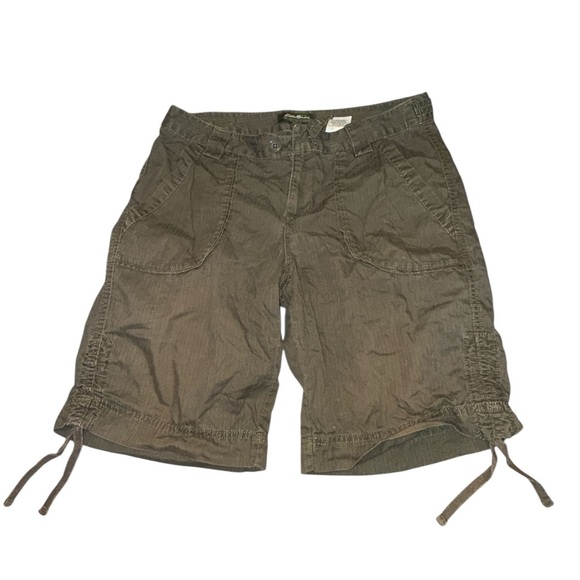 Eddie Bauer Women’s Green Cargo Shorts - Picture 2 of 7